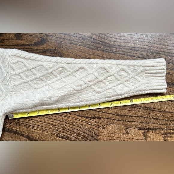 Neiman Marcus wool/cashmere blend sweater with pockets, size L - Picture 10 of 10